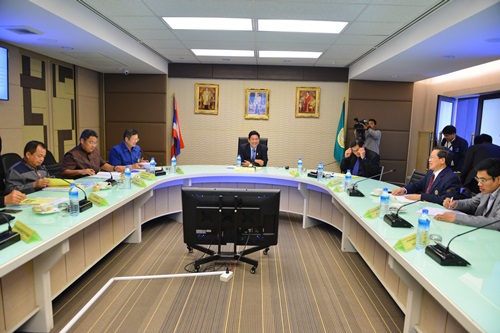 EggBoardพิจารณาแผนการเลี้ยงปู่ย่าพันธุ์ไก่ไข่