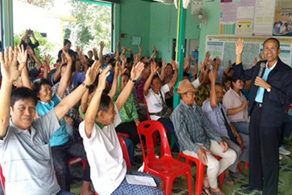 นายสุดสาครภัทรกุลนิษฐ์ผตร.กษ.ร่วมเวทีชุมชน