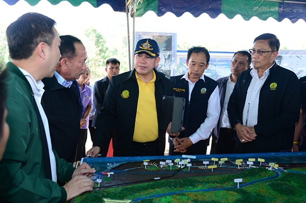 รมช.ธรรมนัส ลงพื้นที่ จ.เพชรบุรี