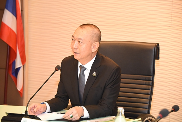 เฉลิมชัยนั่งหัวโต๊ะบูรณาการทุกภาคส่วน