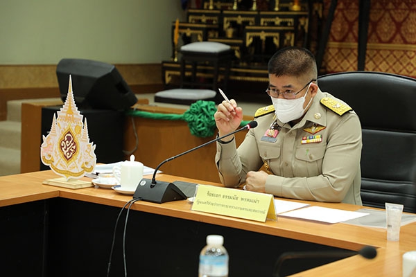 รมช.ธรรมนัสมอบนโยบายแก้ปัญหาเศรษฐกิจภาคเกษตร