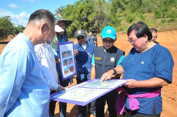 เร่งเครื่องสร้างศูนย์กลางคอกกักโคเนื้อ