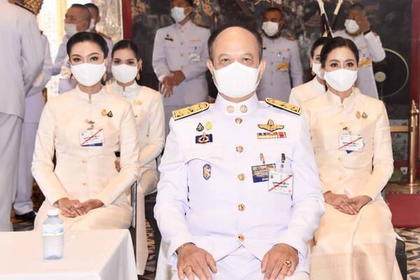 ในหลวงพระราชทานพระบรมราชานุญาตประกอบพิธีปลุกเสกเมล็ดพันธุ์ข้าวพระราชทานและพืชพันธุ์ต่าง
