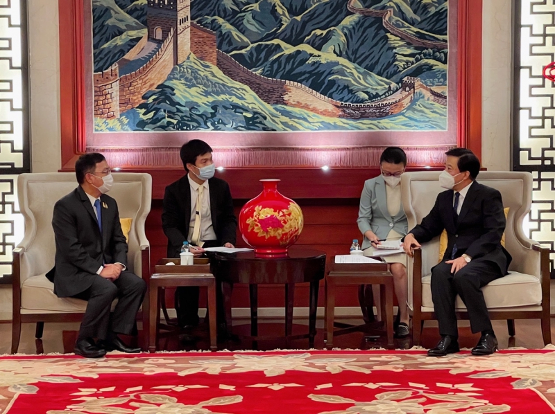 รองปลัดฯสมชวนเข้าพบเอกอัครราชทูตสาธารณรัฐประชาชนจีน