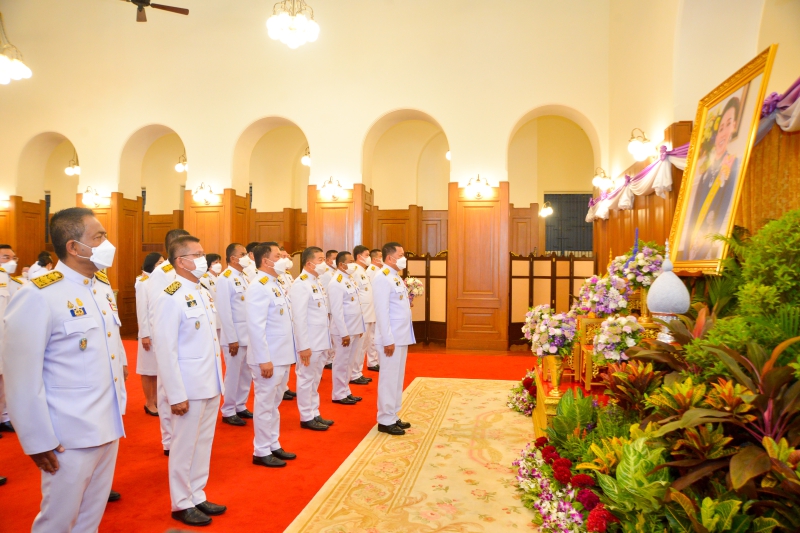 พิธีลงนามถวายพระพร ณ ศาลาหทัยสมาคม ในพระบรมมหาราชวัง