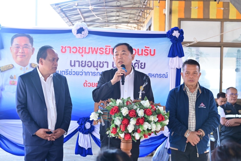 ‘รมช.อนุชา’เร่งฟื้นฟูท่าเทียบเรืออ่าวสะพลี