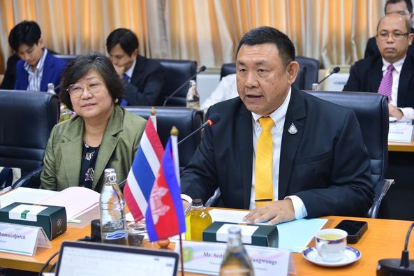 รองปลัดเศรษฐเกียรติ