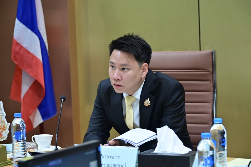 กระทรวงเกษตรฯผลักดันเพิ่มประสิทธิภาพการบริหารจัดการเครื่องจักรกลเกษตร