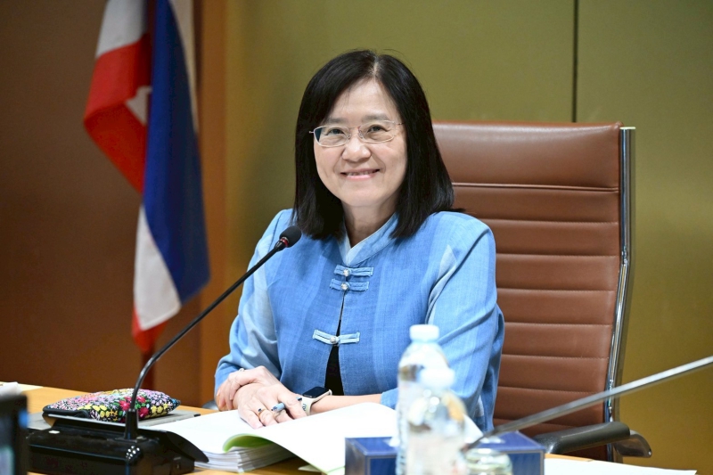 รองปลัดอัญชลี  เป็นประธานการประชุมคณะอนุกรรมการบริหารกองทุนหมุนเวียนฯ เพื่อการกู้ยืมแก่เกษตรกรผู้ยากจน (อบก.)...