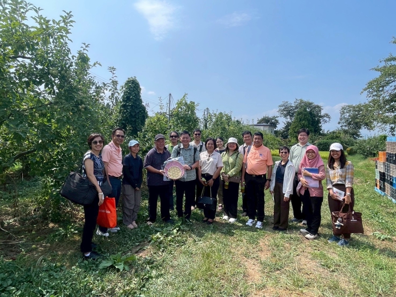 รองปลัดเกษตรฯเยี่ยมบ้านครอบครัวเกษตรกรญี่ปุ่นที่รับเยาวชนเกษตรไทยเข้าฝึกงาน