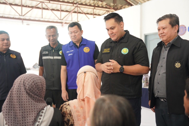 “รมช.อามินทร์” ชูสินค้าท้องถิ่นนราธิวาส “ปลากุเรา” เน้นแปรรูปหลากหลาย - ปลอดภัย สร้างมูลค่าเพิ่มหนุนเศรษฐกิจชุมชน...