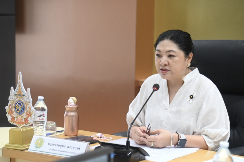 “รองปลัดฯ นฤมล” หารือหน่วยงานกระทรวงเกษตรฯ เตรียมความพร้อมจัดงานเทิดพระเกียรติสมเด็จพระนางเจ้าสิริกิติ์...