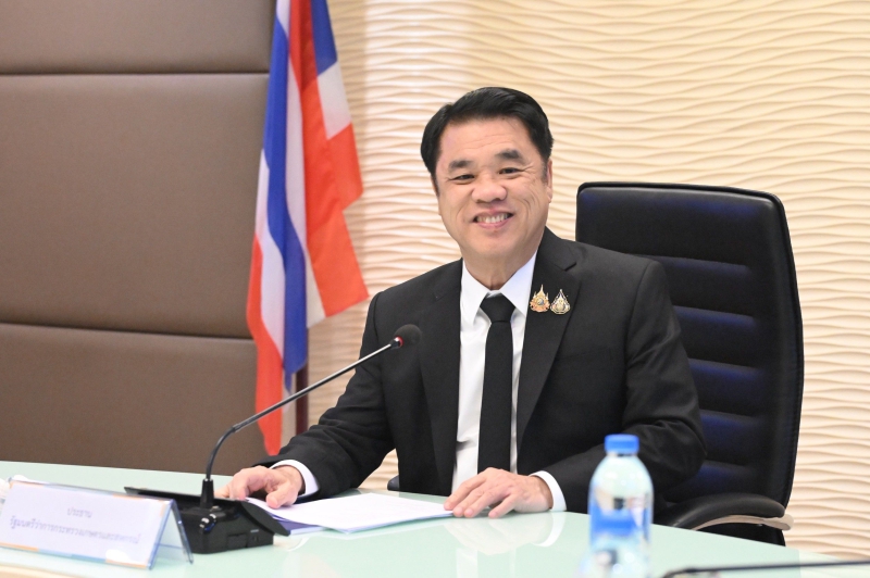 “รมว.สุริยะ” ผนึกผู้ประกอบการปุ๋ยในประเทศเคาะมาตรการเร่งด่วน เตรียมเจรจารัสเซียนำเข้าปุ๋ยเพิ่ม...