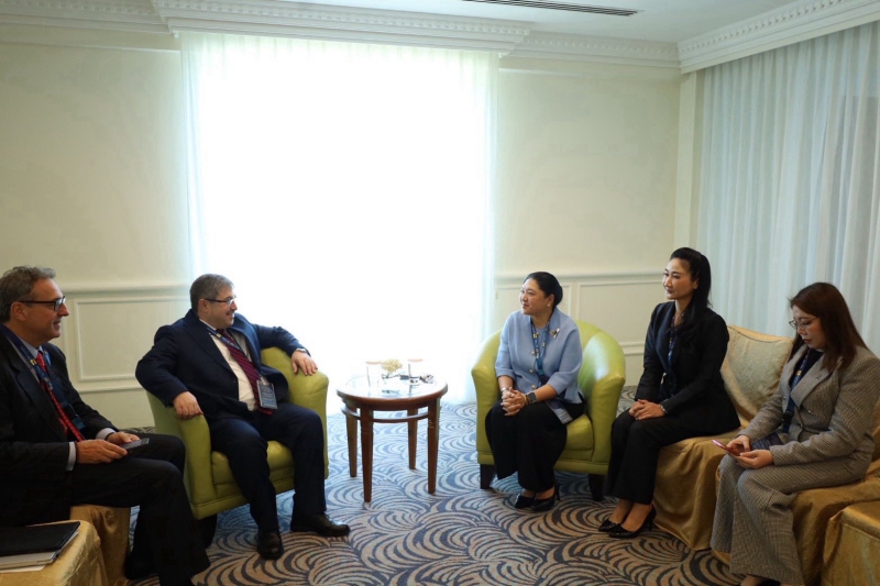 รองปลัดฯ นฤมล หารือทวิภาคีกับ CFS และรัฐมนตรีเกษตรบังกลาเทศ ผลักดันความร่วมมือด้านความมั่นคงทางอาหาร ส่งเสริมความร่วมมือด้านการเกษตรอย่างเป็นรูปธรรม