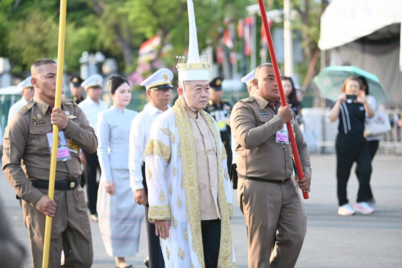 ปลัดเกษตรฯซ้อมย่อยเพื่อเตรียมความพร้อมพระราชพิธีพืชมงคลจรดพระนังคัลแรกนาขวัญ