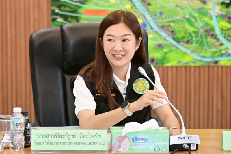 รมช.ปิยะรัฐชย์ ลุยสุโขทัย ขับเคลื่อนการบริหารจัดการน้ำก่อนเข้าสู่ฤดูฝน...