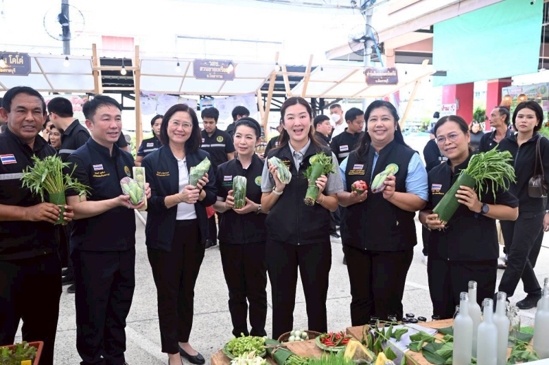 ก.เกษตรฯ เสริมแกร่งเกษตรกรแปลงใหญ่ พร้อมต่อยอด “ตลาดเกษตรกร จ.ราชบุรี” สู่ตลาดเกษตรกรรักษ์โลก...