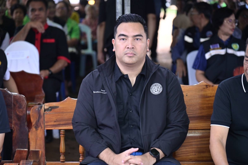 ‘รมช.วัชระพล’ ลุยสกลนคร ชูหม่อนไหมบ้านด่านตึงต้นแบบรายได้ เดินหน้าฟื้นฟูทรัพยากรประมง เร่งวางแผนพัฒนาแหล่งน้ำ