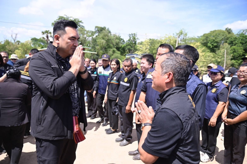 รมช.เกษตรฯ นำทีมลงพื้นที่โคราช รับฟังปัญหาจากประชาชนและพี่น้องเกษตรกรโดยตรง มอบหน่วยงานในสังกัด กษ. พัฒนาแหล่งน้ำ...