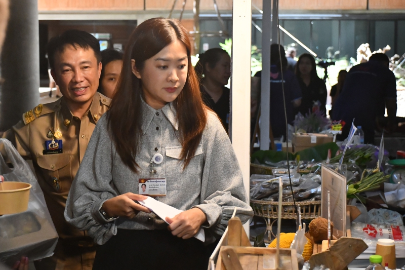 กระทรวงเกษตรและสหกรณ์เดินหน้าขยายช่องทางตลาดสินค้าสหกรณ์ต่อเนื่อง ยกขบวนความอร่อยและสินค้าอัตลักษณ์จากสหกรณ์บุกรัฐสภา...
