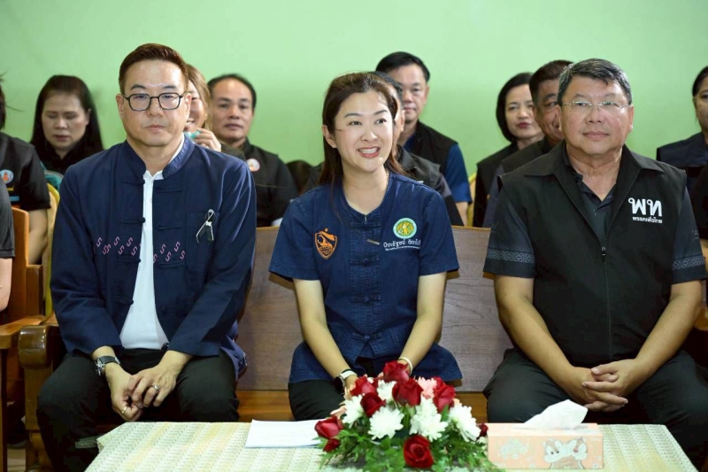 “รมช.ปิยะรัฐชย์” ดันสหกรณ์–วิสาหกิจชุมชนเป็นกลไกหลักเพิ่มมูลค่าสินค้าเกษตร หนุนตลาดนำการผลิต...