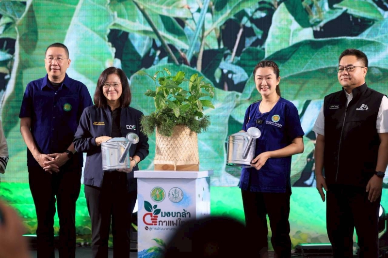 รมช.ปิยะรัฐชย์ เปิดโครงการประชาสัมพันธ์กล้าพันธุ์กาแฟ หนุนเกษตรกรใช้พันธุ์กาแฟคุณภาพ...