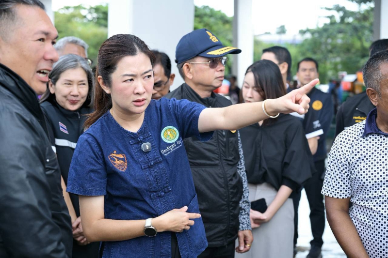 รมช.ปิยะรัฐชย์ ติดตามการดำเนินงานท่าเทียบเรือประมงภูเก็ต พร้อมเยี่ยมชมแหล่งท่องเที่ยวเชิงเกษตรฯ...