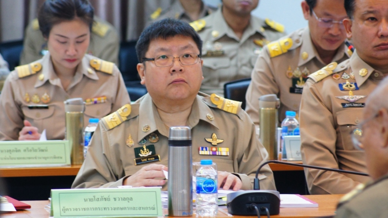 หัวหน้าผู้ตรวจราชการกระทรวงเกษตรและสหกรณ์ (นายโสภัชย์ ชวาลกุล) ได้รับมอบหมายจากปลัดกระทรวงเกษตรและสหกรณ์เข้าร่วมติดตาม นายพลากร สุวรรณรัฐ องคมนตรี และ หม่อมหลวงปนัดดา ดิศกุล องคมนตรี ติดตามและขับเคลื่อนโครงการอันเนื่องมาจากพระราชดำริ จังหวัดเพชรบูรณ์