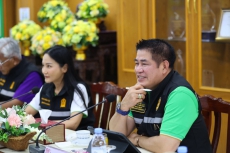 “ร้อยเอกธรรมนัส”ลงพื้นที่ติดตามสถานการณ์น้ำในพื้นที่จังหวัดนนทบุรี