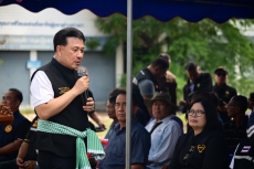 “รมช.นเรศ”ตรวจความคืบหน้าโครงการน้ำบาดาลบ้านใหม่สันตึง