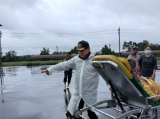 เร่งด่วน!“รมว.ธรรมนัส”สั่งฮ.บินฝ่าน้ำท่วม