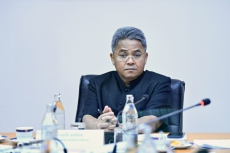 รองปลัดเกษตรฯเป็นประธานการประชุมคณะกรรมการศึกษาการแก้ไขปัญหาโครงการโคบาลบูรพา