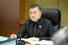 ปลัดเกษตรฯนั่งหัวโต๊ะประชุมคณะกรรมการโคนมและผลิตภัณฑ์นม