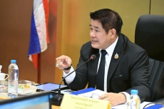 ร้อยเอกธรรมนัสเคาะมติโครงการนำเรือประมงออกนอกระบบฯ