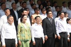 รมว.เกษตรฯนำ2รัฐมนตรีช่วยฯเข้าสักการะสิ่งศักดิ์สิทธิ์ประจำกระทรวงเกษตรและสหกรณ์