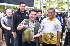 “สุริยะ”เร่งยกระดับทุเรียนไทย