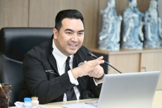 รมช.วัชระพลเดินหน้าปลดล็อกปัญหาโคนมไทย